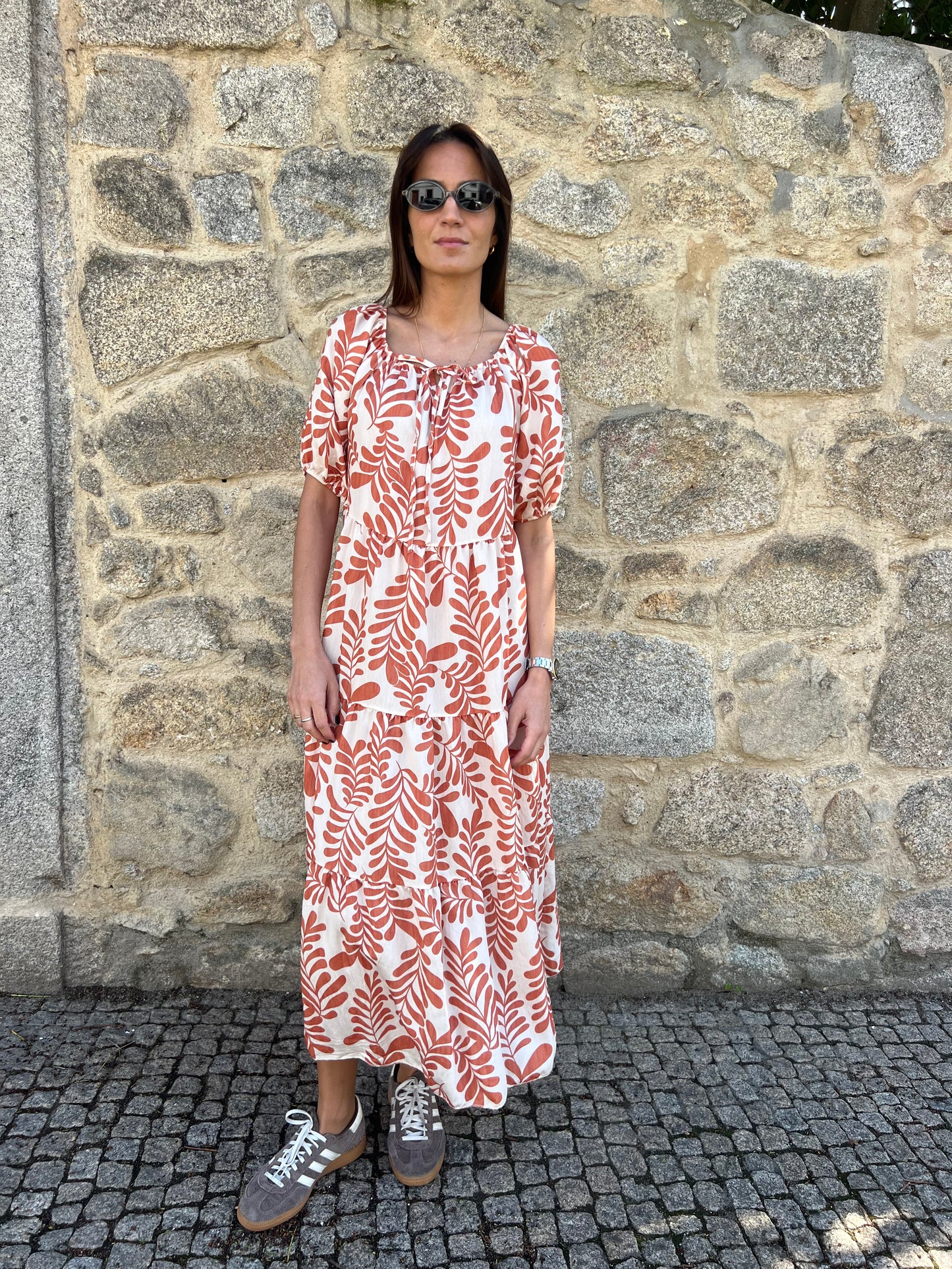 Vestido leaves tijolo