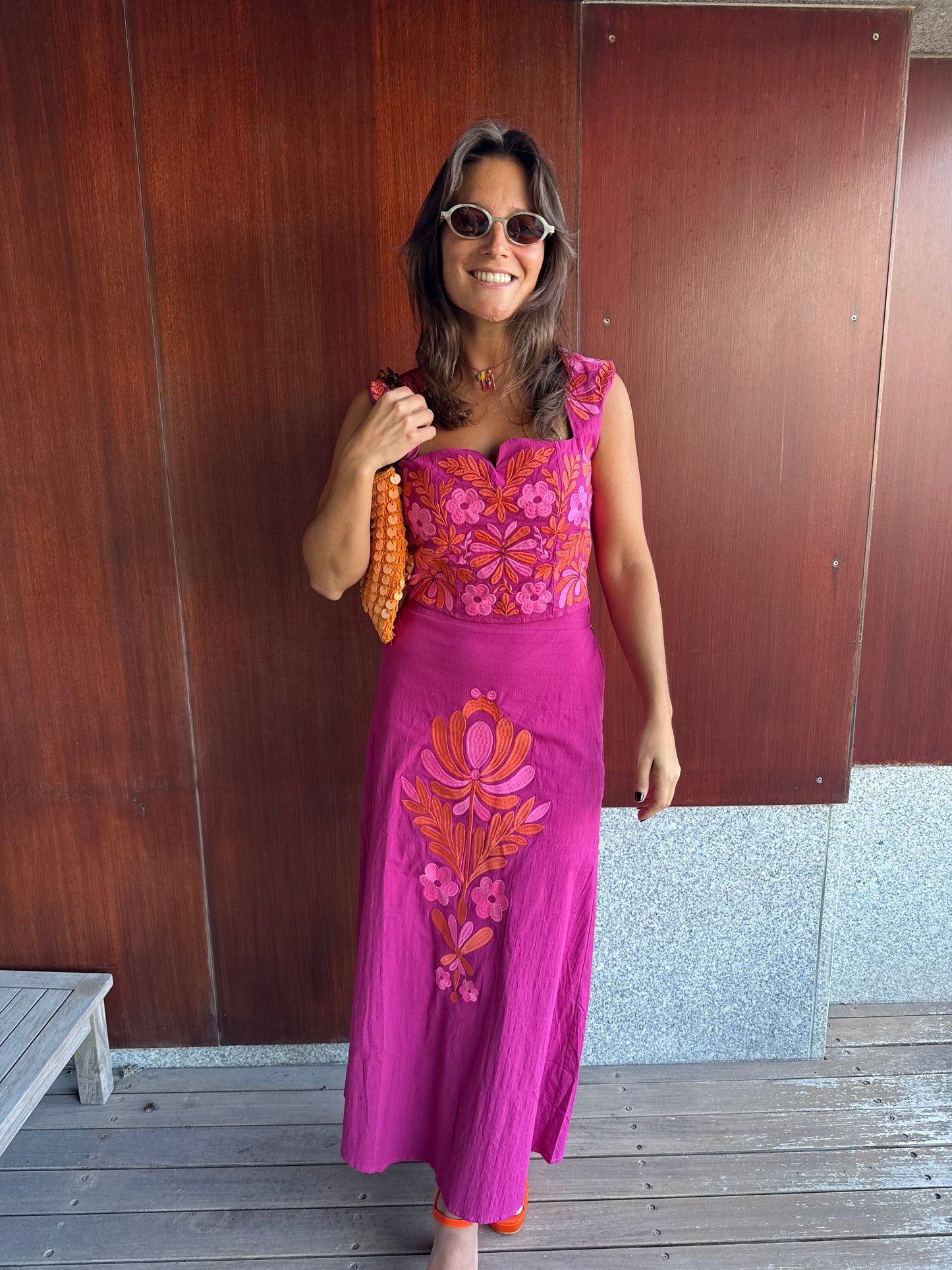 Conjunto rosa bordado