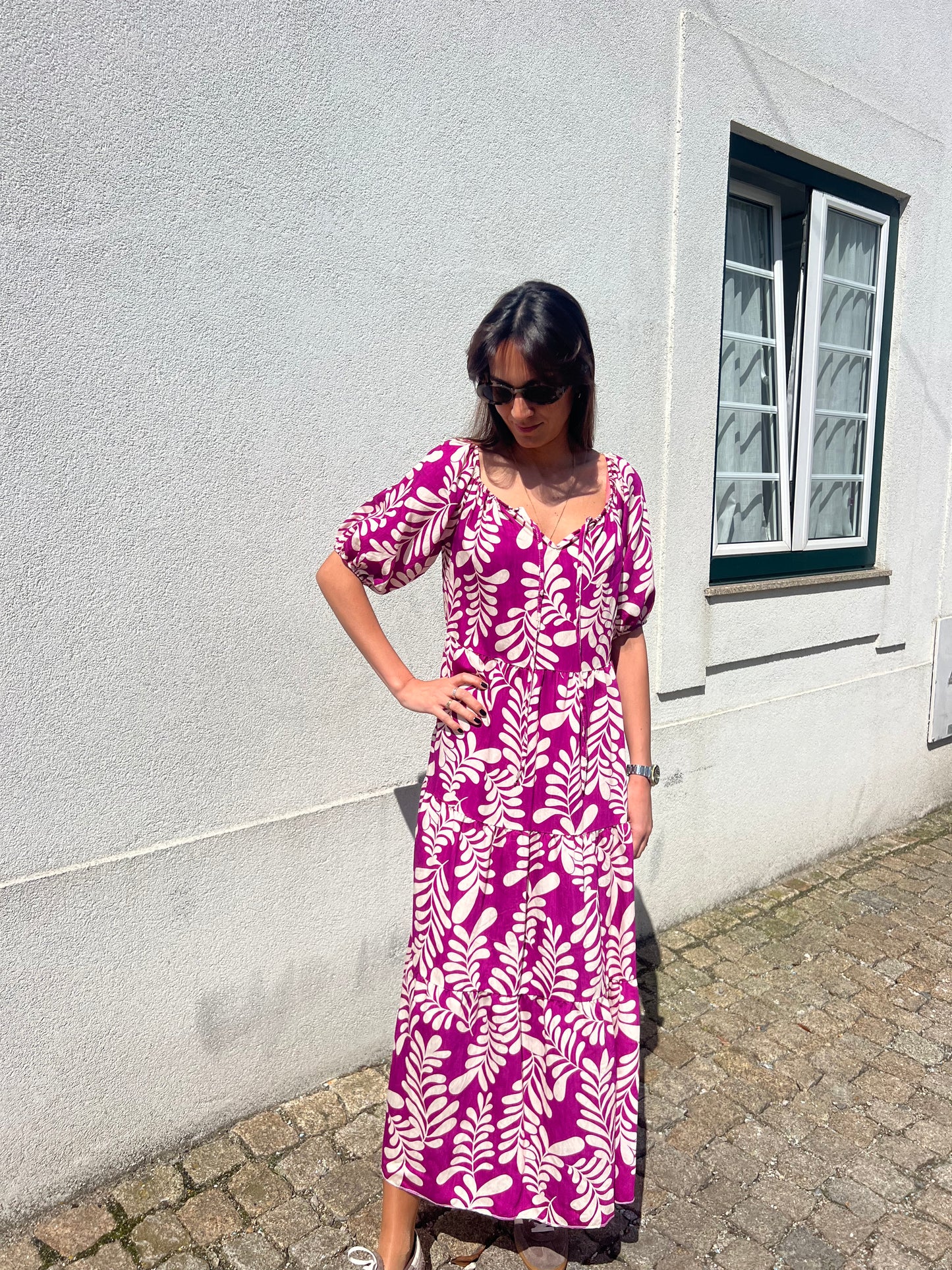 Vestido leaves beringela