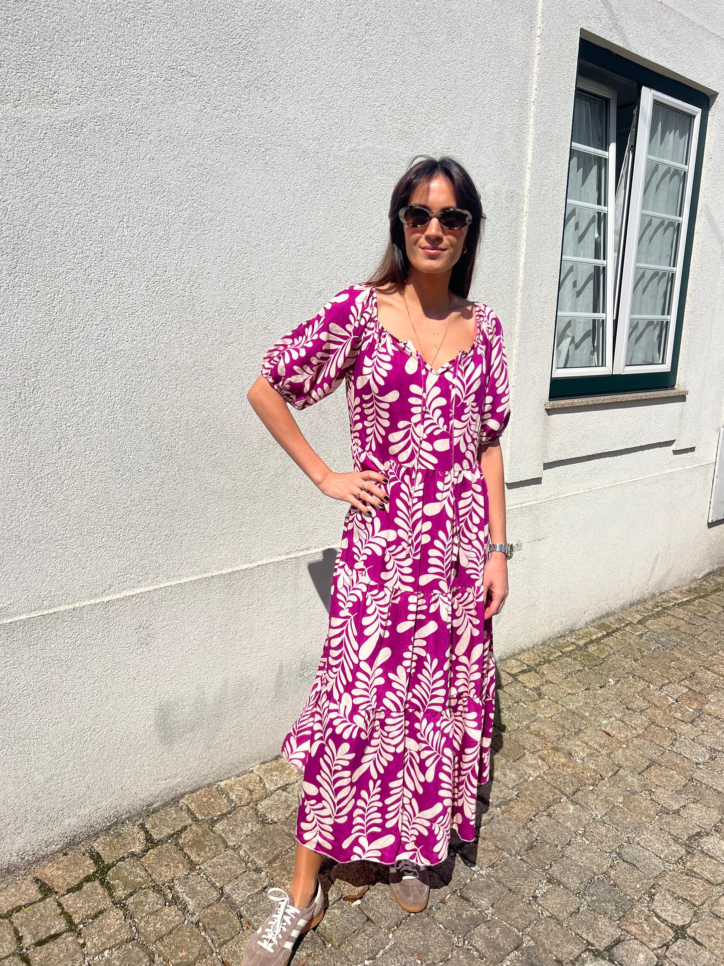 Vestido leaves beringela