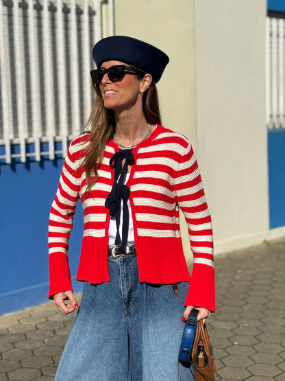 Casaco laços vermelho