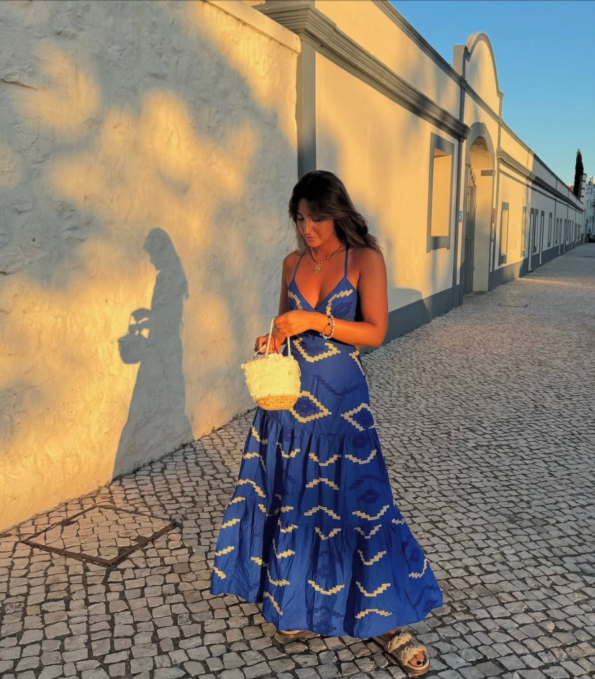 Vestido azul dourados