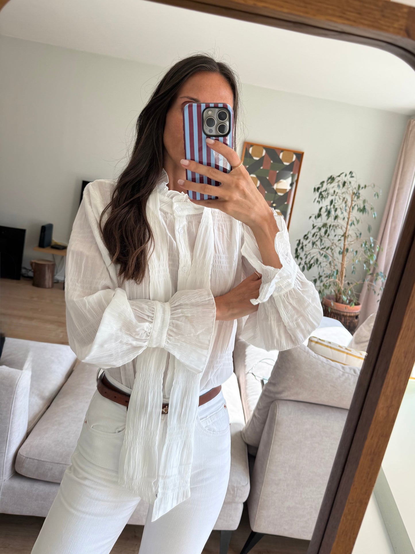 Camisa branca laço