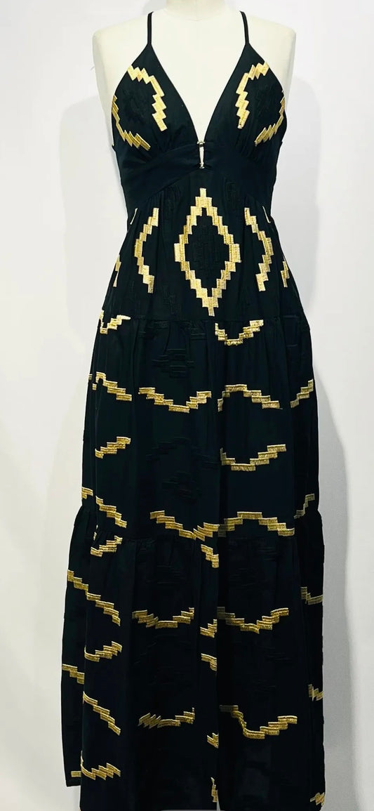 Vestido preto dourados