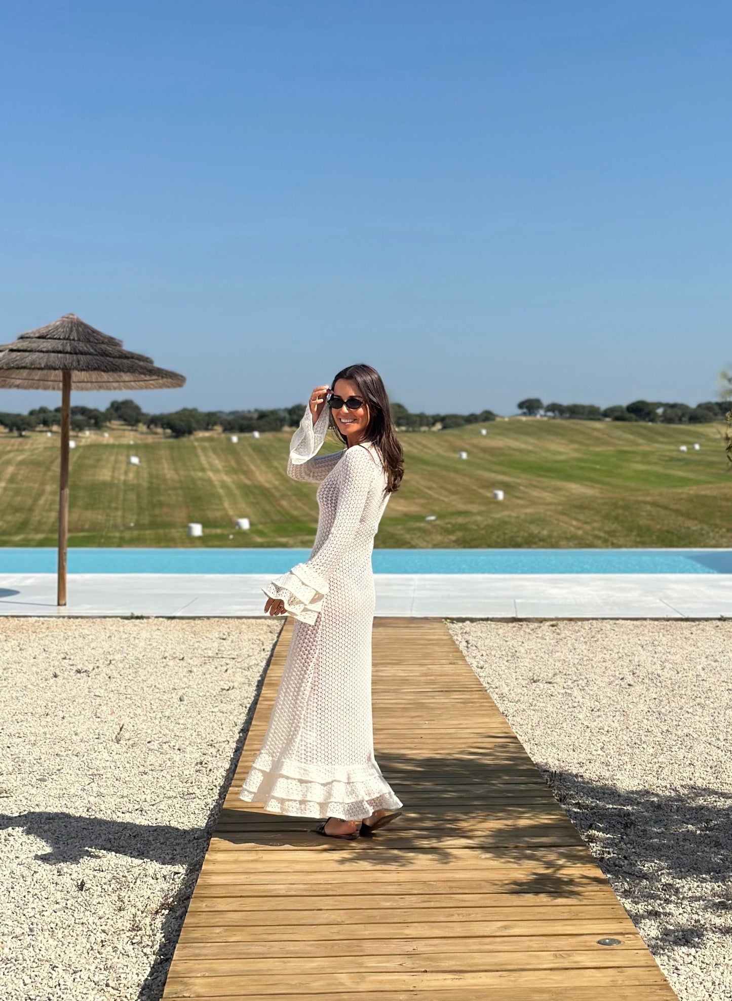 Vestido branco folho
