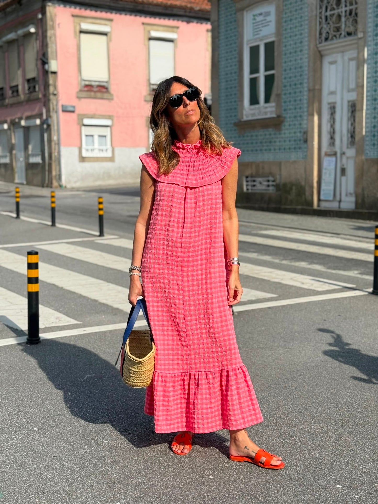 Vestido gola favos