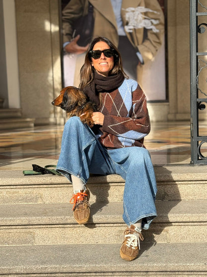 Camisola losangos cafe com azul