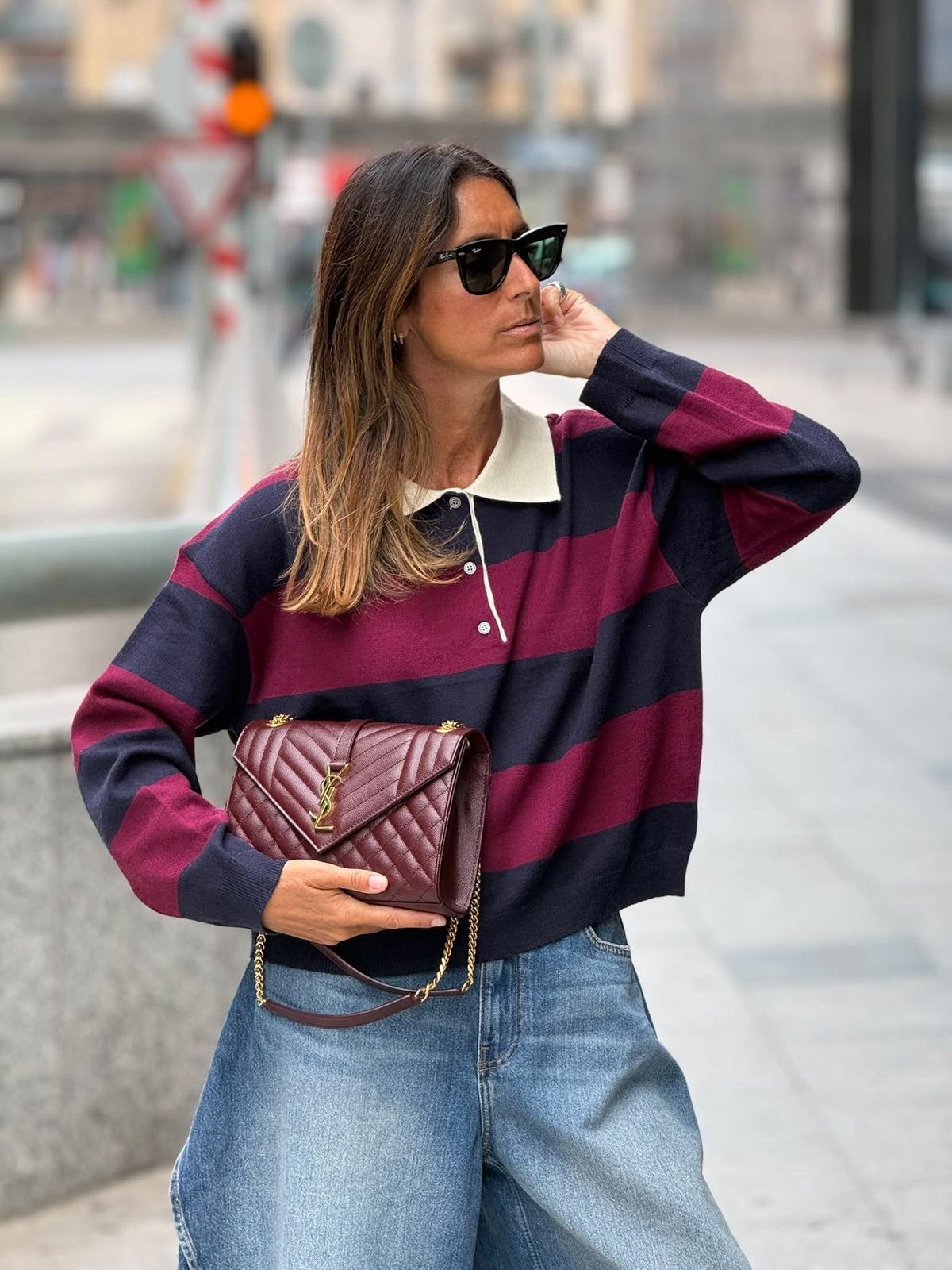 Polo marinho e burgundy