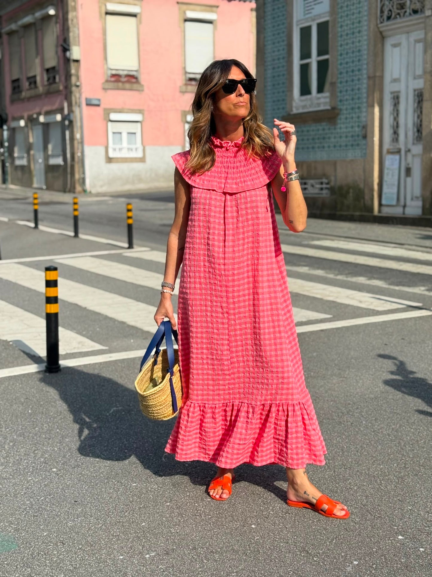 Vestido gola favos