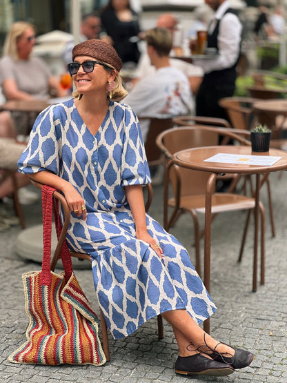Vestido manchas azul