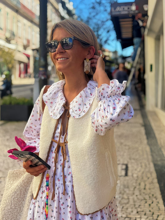 Colete atilhos branco