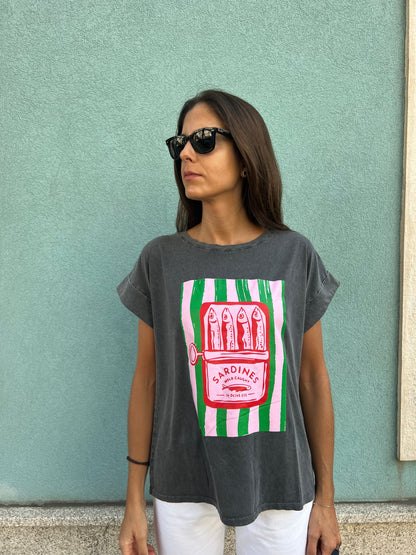 T shirt sardines