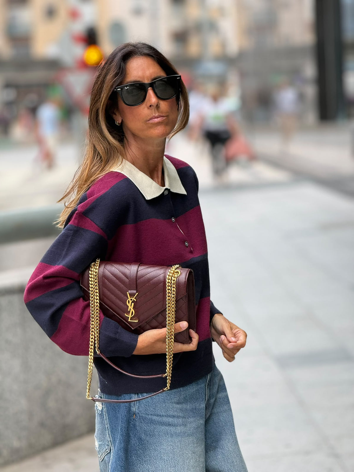 Polo marinho e burgundy