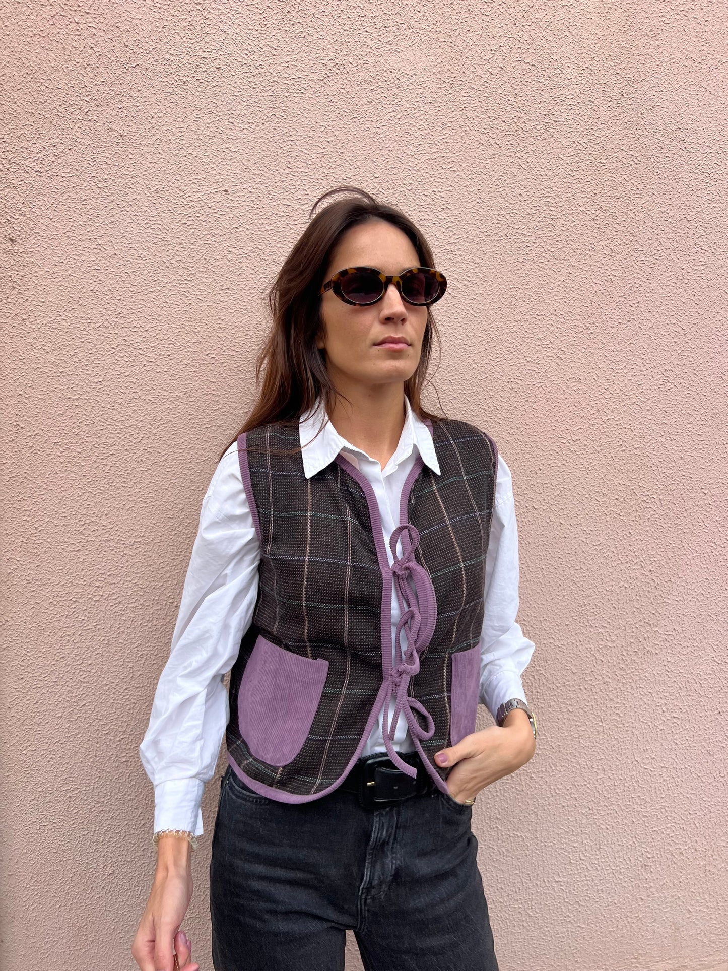Colete bolsos lilás